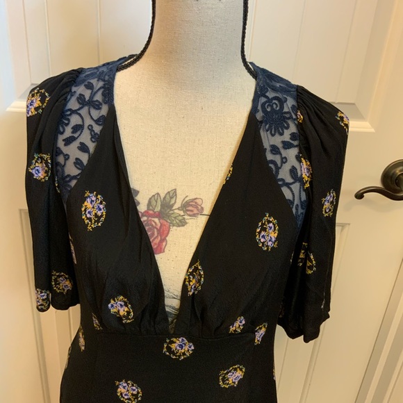 NWT Free People Mockingbird mini lace inset sz 6 - Picture 4 of 7